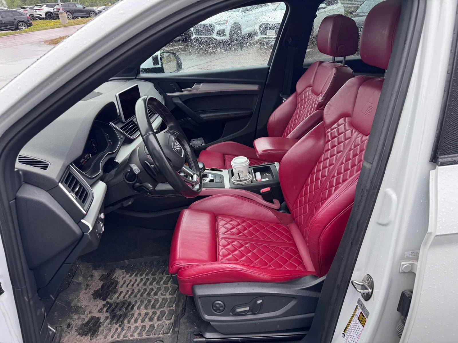 Audi SQ5 TECHNIK ЦЕНА ДО БЪЛГАРИЯ РЕГИСТРАЦИЯ & АВТОКРЕДИТ, снимка 7 - Автомобили и джипове - 55486651