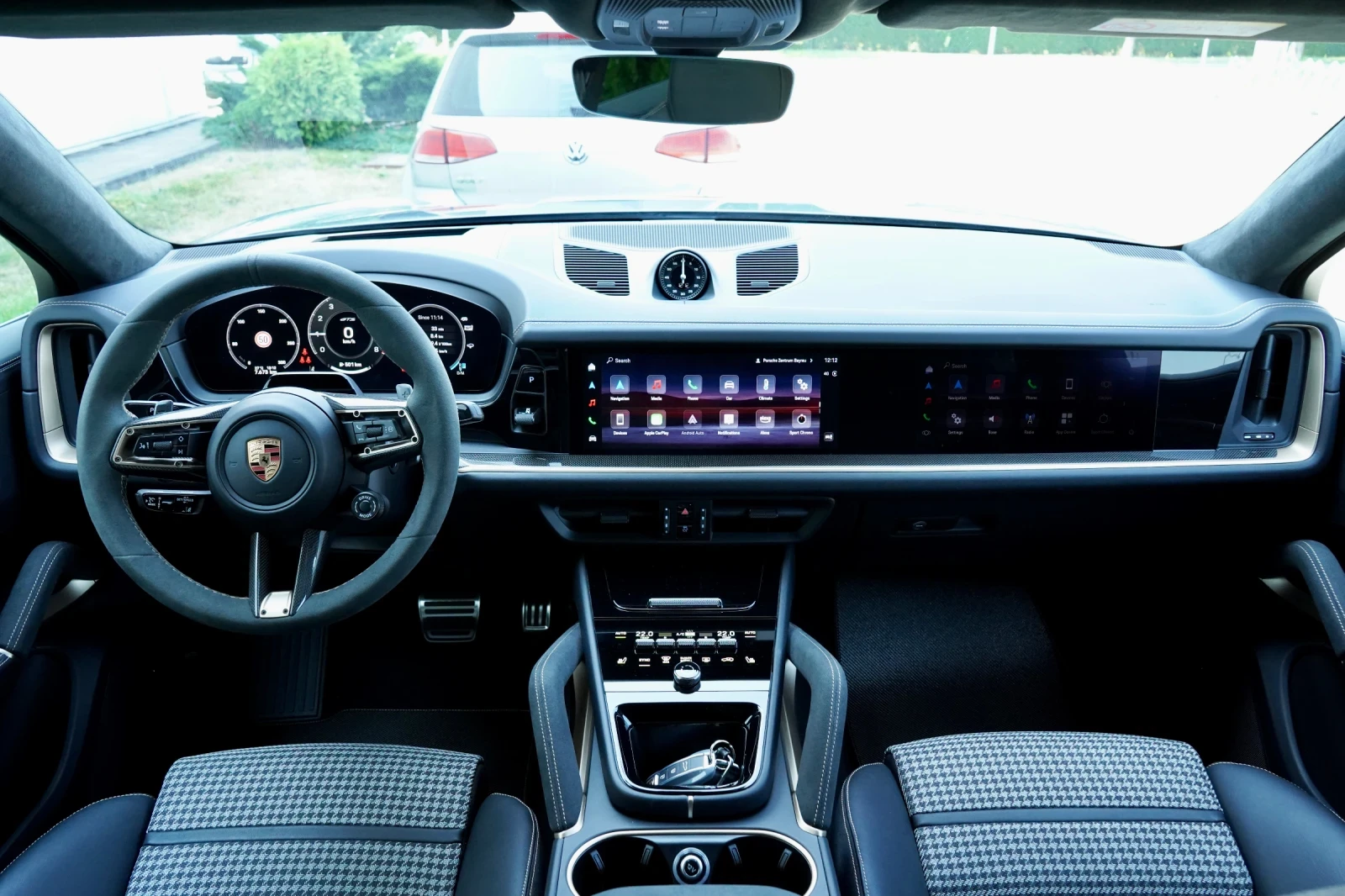 Porsche Cayenne * GTS* Coupe* TurboGTPack* HUD* Carbon* Distr* 360, снимка 10 - Автомобили и джипове - 55787436