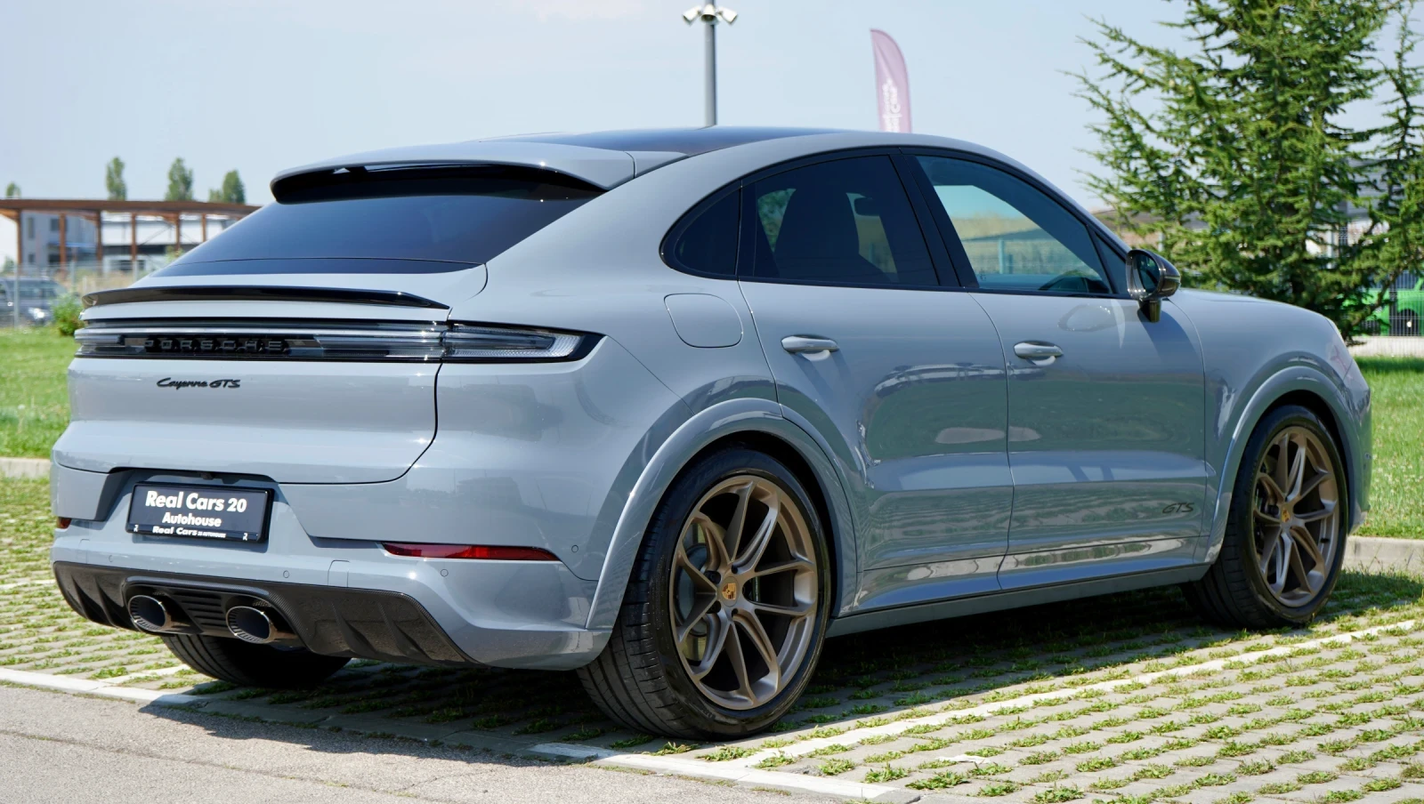 Porsche Cayenne * GTS* Coupe* TurboGTPack* HUD* Carbon* Distr* 360, снимка 4 - Автомобили и джипове - 55787436