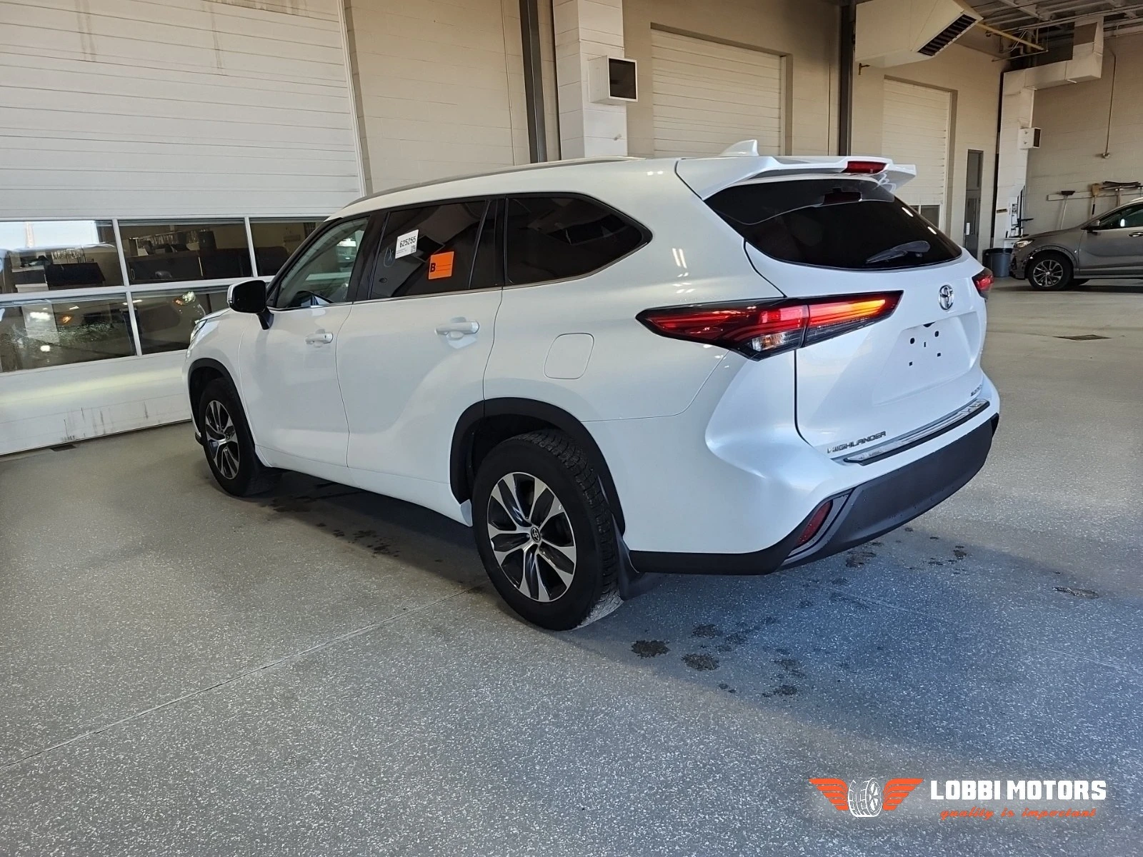 Toyota Highlander, снимка 4 - Автомобили и джипове - 55992911