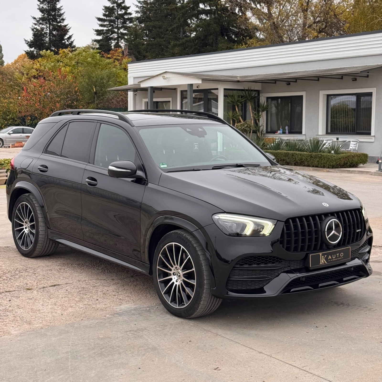 Mercedes-Benz GLE 400 d4MATIC| AMG LINE| NIGHT PACKAGE| HEAD-UP