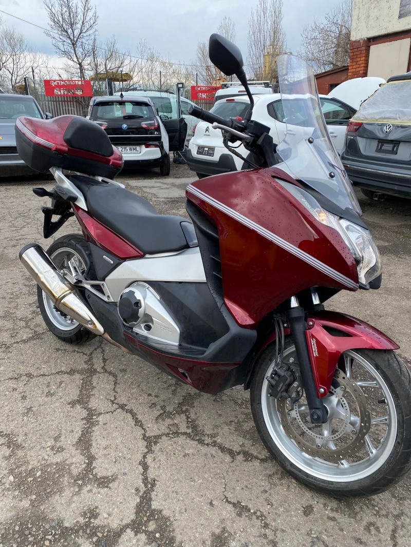 Honda Integra 700D-C ABS, снимка 2 - Мотоциклети и мототехника - 40323971