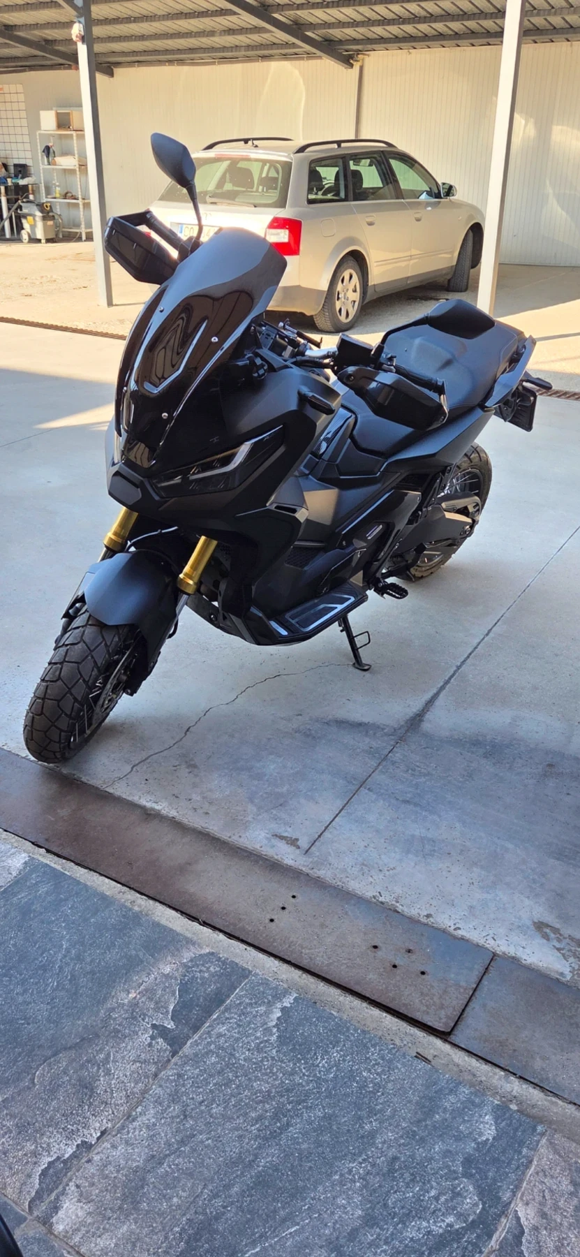 Honda X-ADV 750