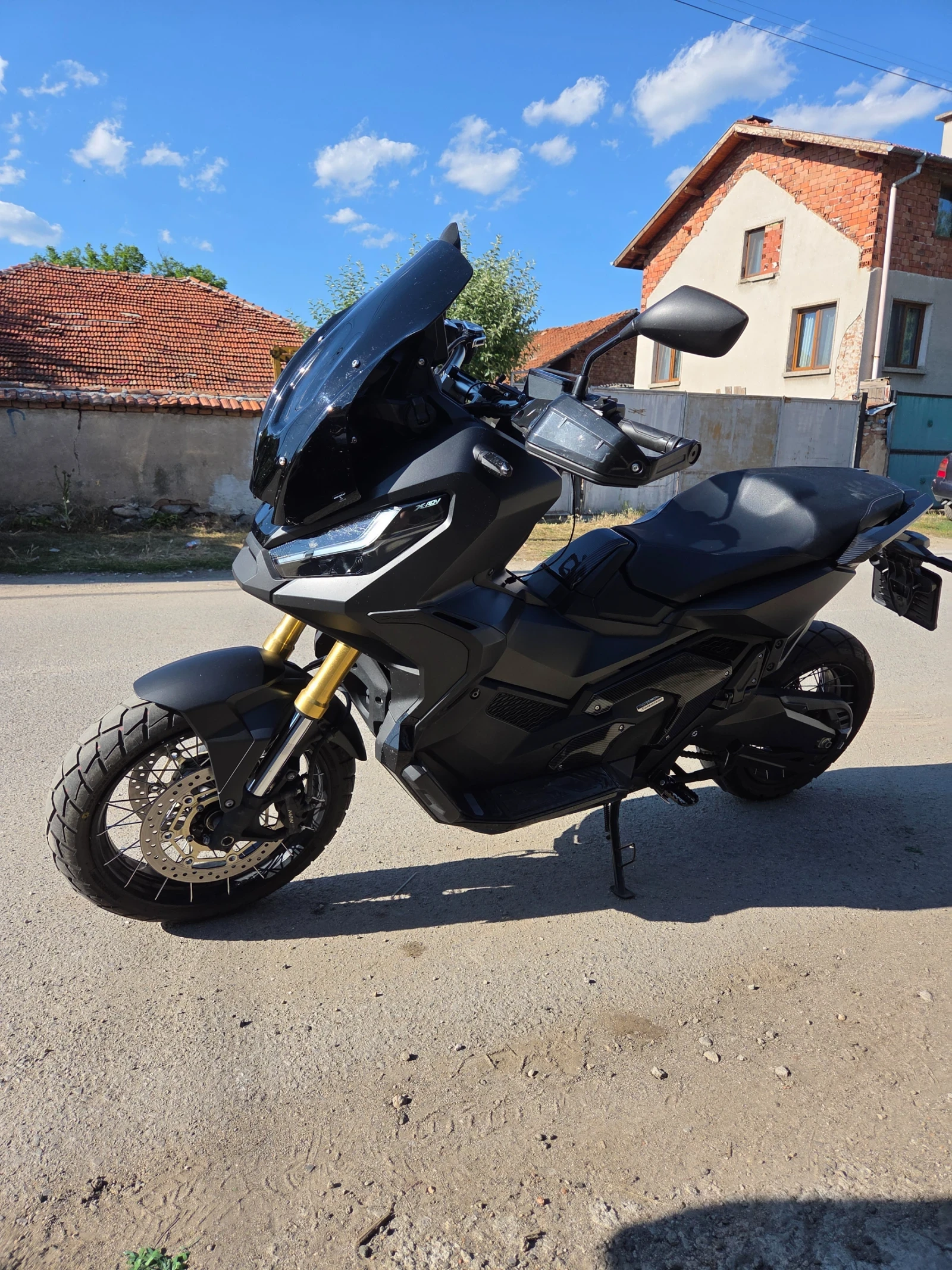 Honda X-ADV 750, снимка 2 - Мотоциклети и мототехника - 55789904