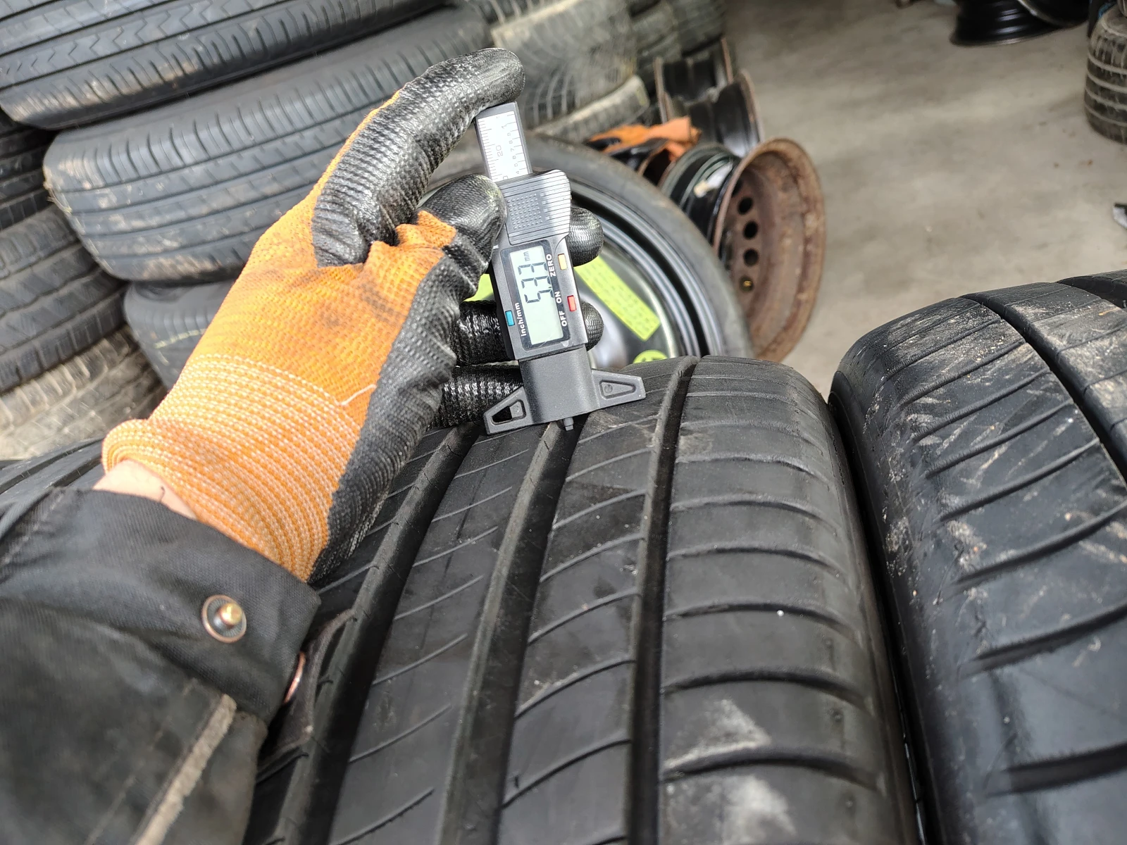  235/45R17 | Mobile.bg   3