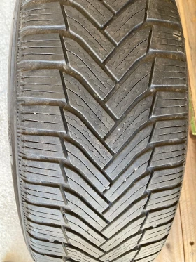 Гуми Зимни 205/60R16, снимка 3 - Гуми и джанти - 49502986