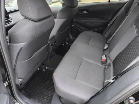 Toyota Corolla 1.8 HYBRID, снимка 10