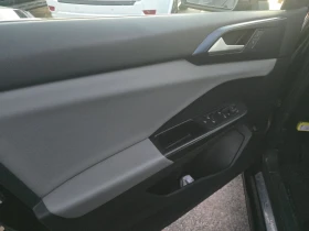 VW Taos SE, снимка 11