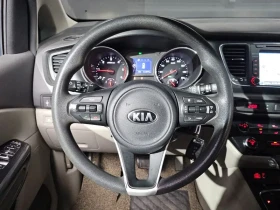 Kia Carnival 2.2 CRDI, снимка 12