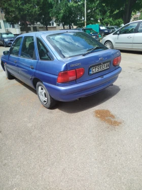 Ford Escort, снимка 2