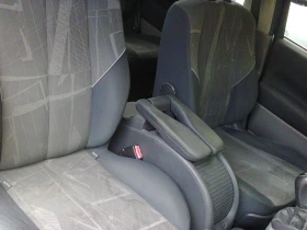 Renault Scenic 1.5 Тdci-86 коня КЛИМА, снимка 15
