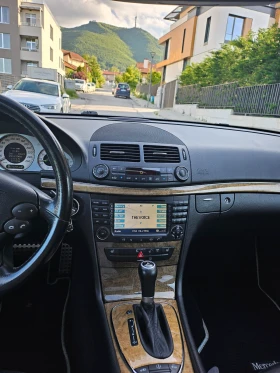 Обява за продажба на Mercedes-Benz E 500 ~16 500 лв. - изображение 10