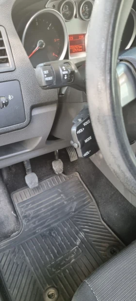 Обява за продажба на Ford C-max 1.6д ~5 300 лв. - изображение 4