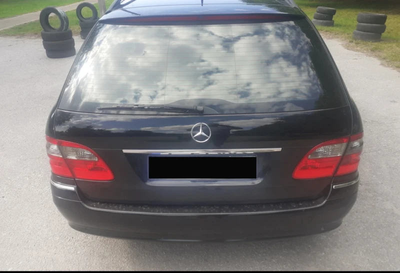 Mercedes-Benz E 220 2.2CDI 150 На Части, снимка 2 - Автомобили и джипове - 47220554