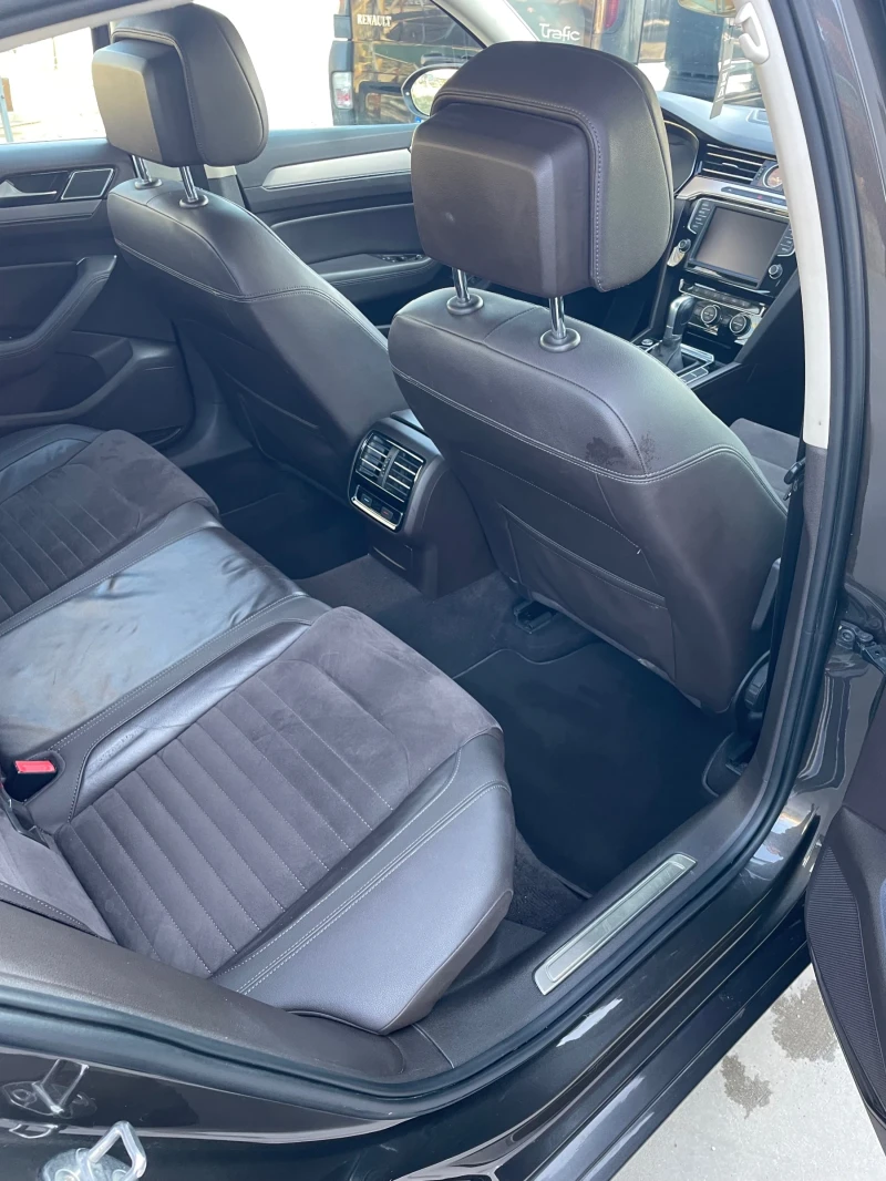 VW Passat Passat b8 Камера Full Led, снимка 10 - Автомобили и джипове - 52334515