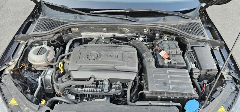 Skoda Octavia, снимка 16 - Автомобили и джипове - 52880768