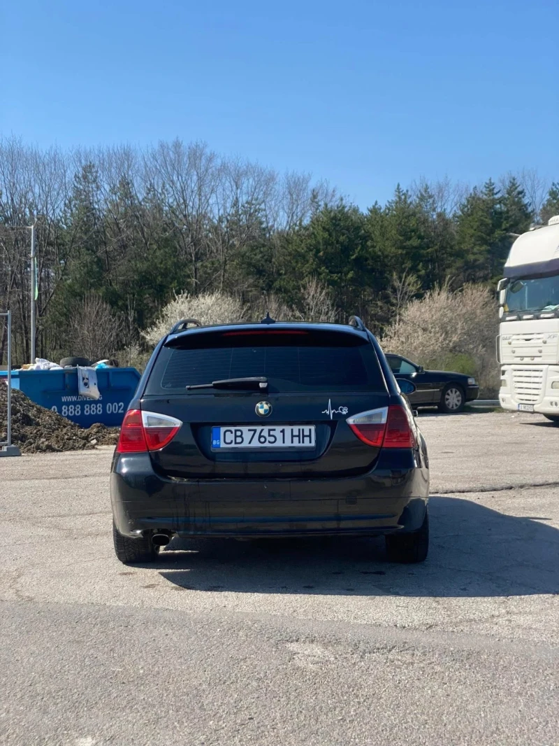 BMW 320, снимка 2 - Автомобили и джипове - 52598784