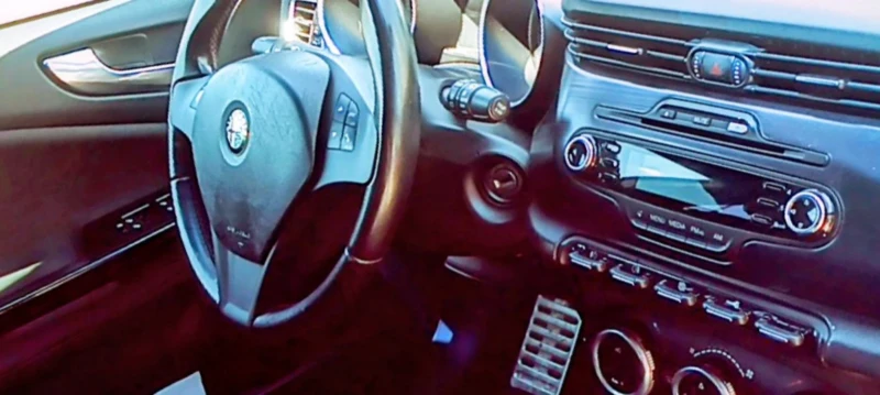 Alfa Romeo Giulietta JTDM-2, снимка 10 - Автомобили и джипове - 52360580