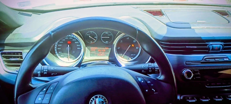 Alfa Romeo Giulietta JTDM-2, снимка 4 - Автомобили и джипове - 52360580