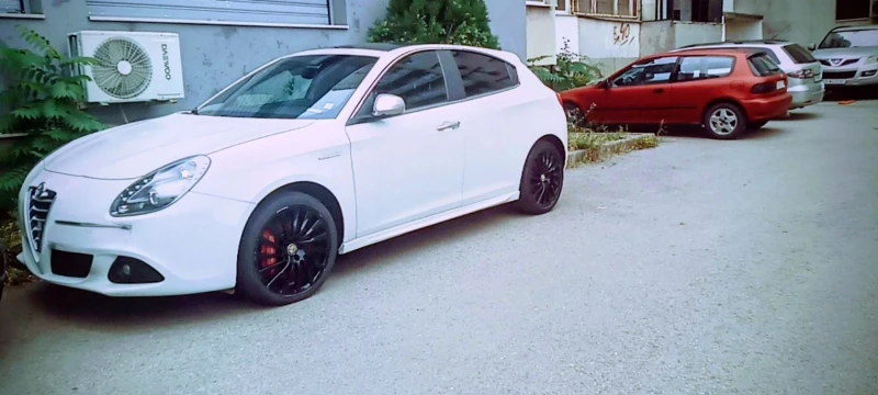 Alfa Romeo Giulietta JTDM-2