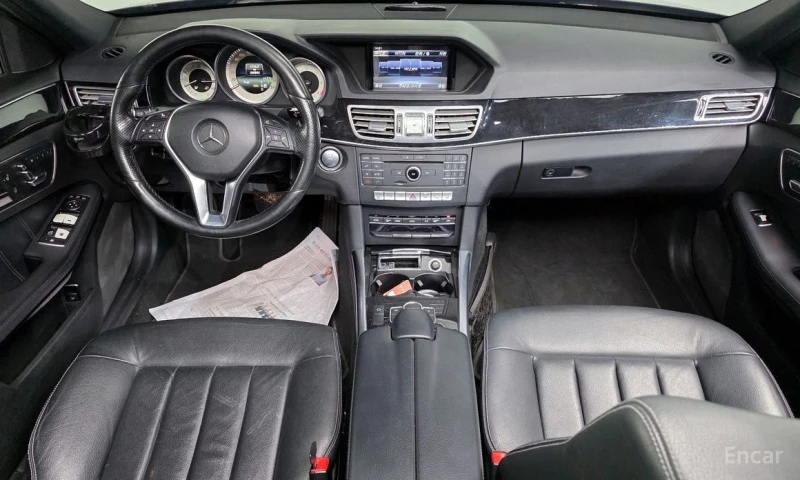 Mercedes-Benz E 220, снимка 7 - Автомобили и джипове - 52588123