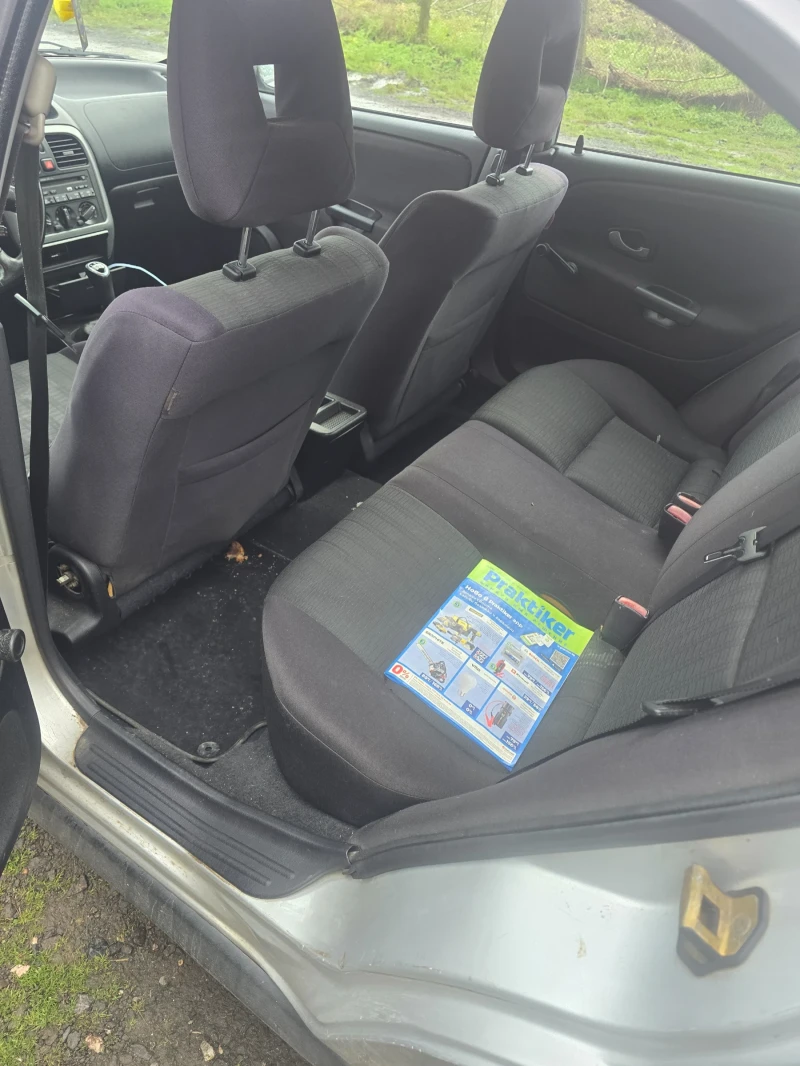 Mitsubishi Carisma, снимка 6 - Автомобили и джипове - 53371050