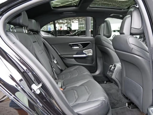Mercedes-Benz C 63 AMG E-PERFORMANCE 4M BURMESTER PANORAMA , снимка 15 - Автомобили и джипове - 56107876
