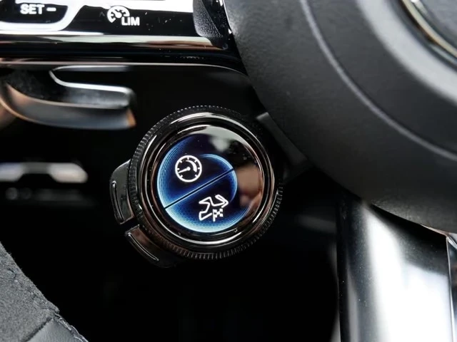 Mercedes-Benz C 63 AMG E-PERFORMANCE 4M BURMESTER PANORAMA , снимка 12 - Автомобили и джипове - 56107876