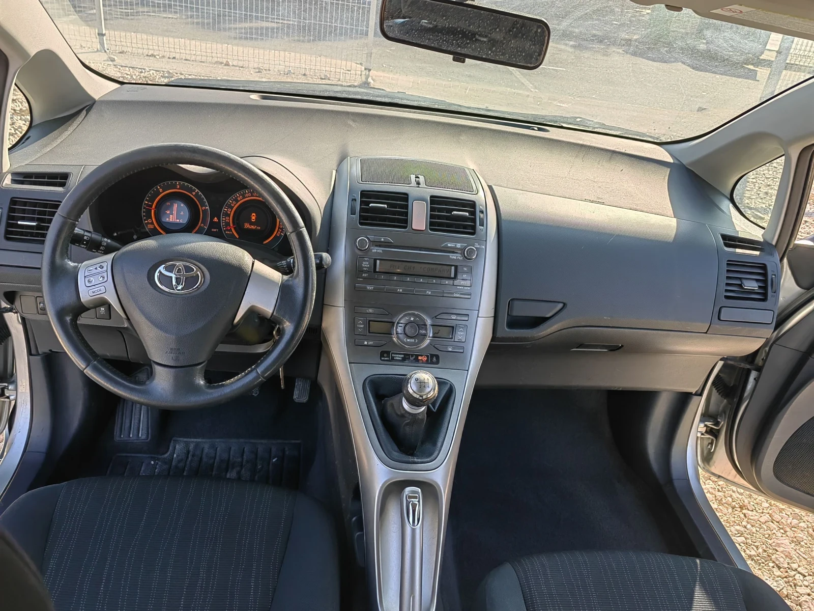 Toyota Auris 2.0d4d | Mobile.bg — изображение 12