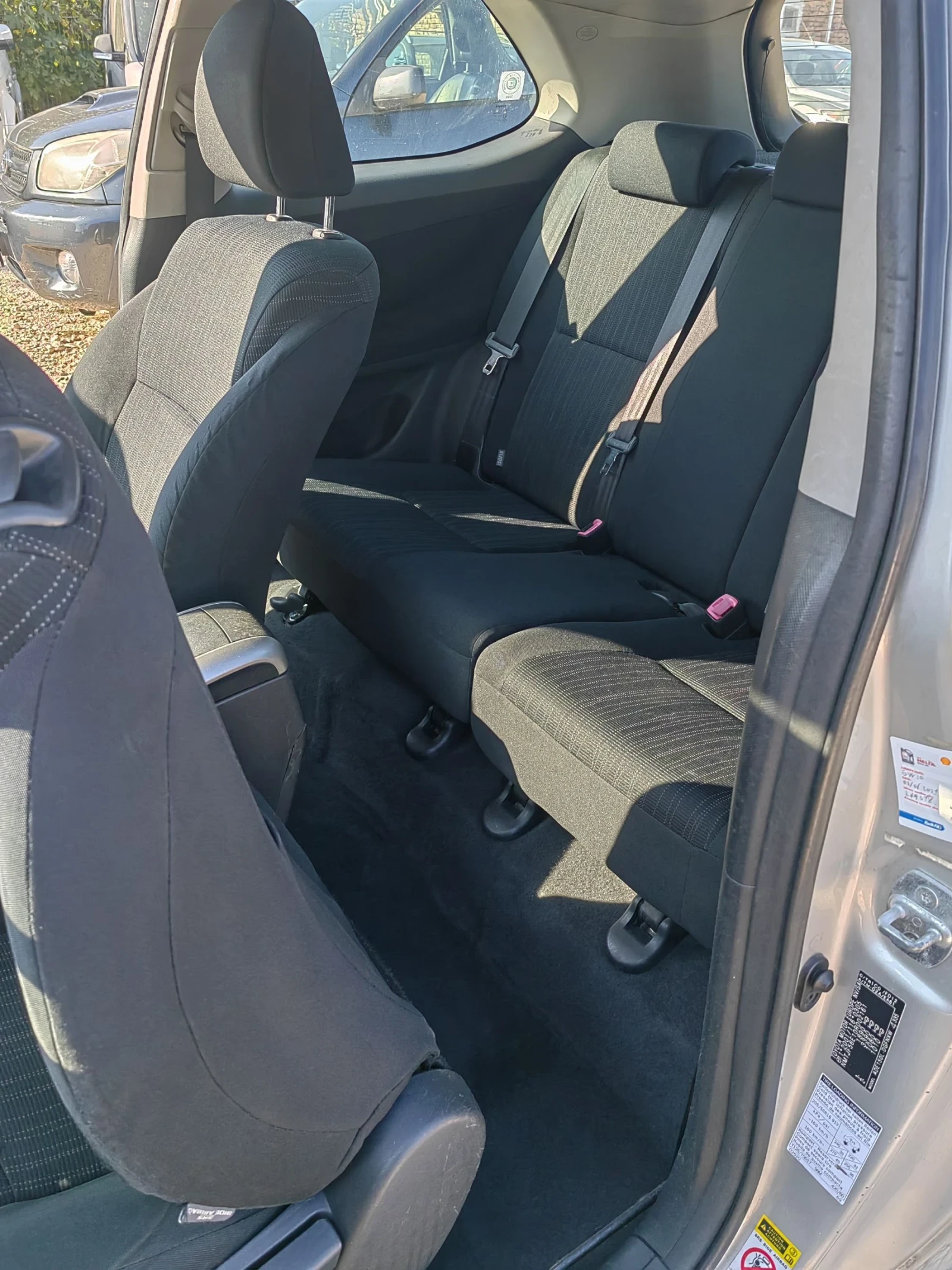 Toyota Auris 2.0d4d | Mobile.bg — изображение 11