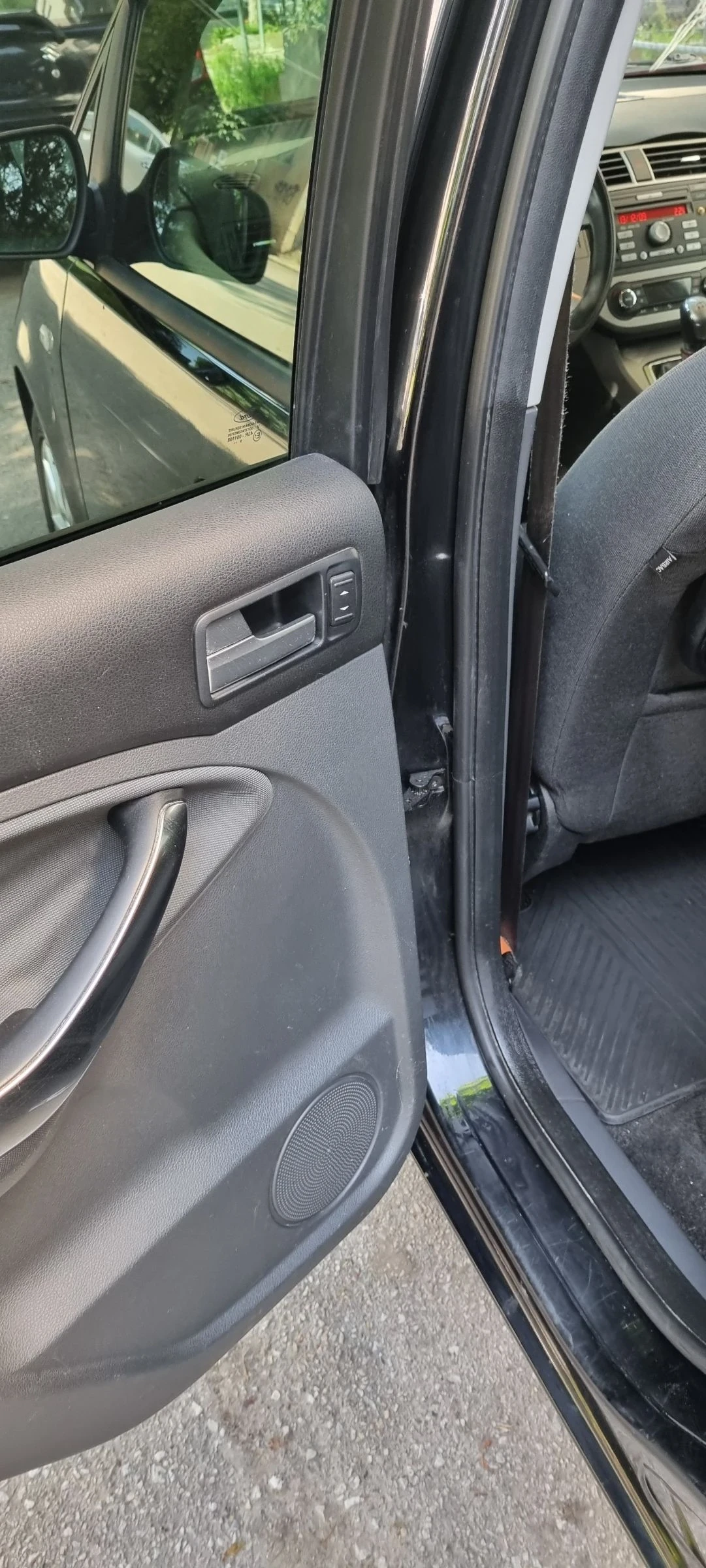 Ford C-max 1.6д - изображение 10