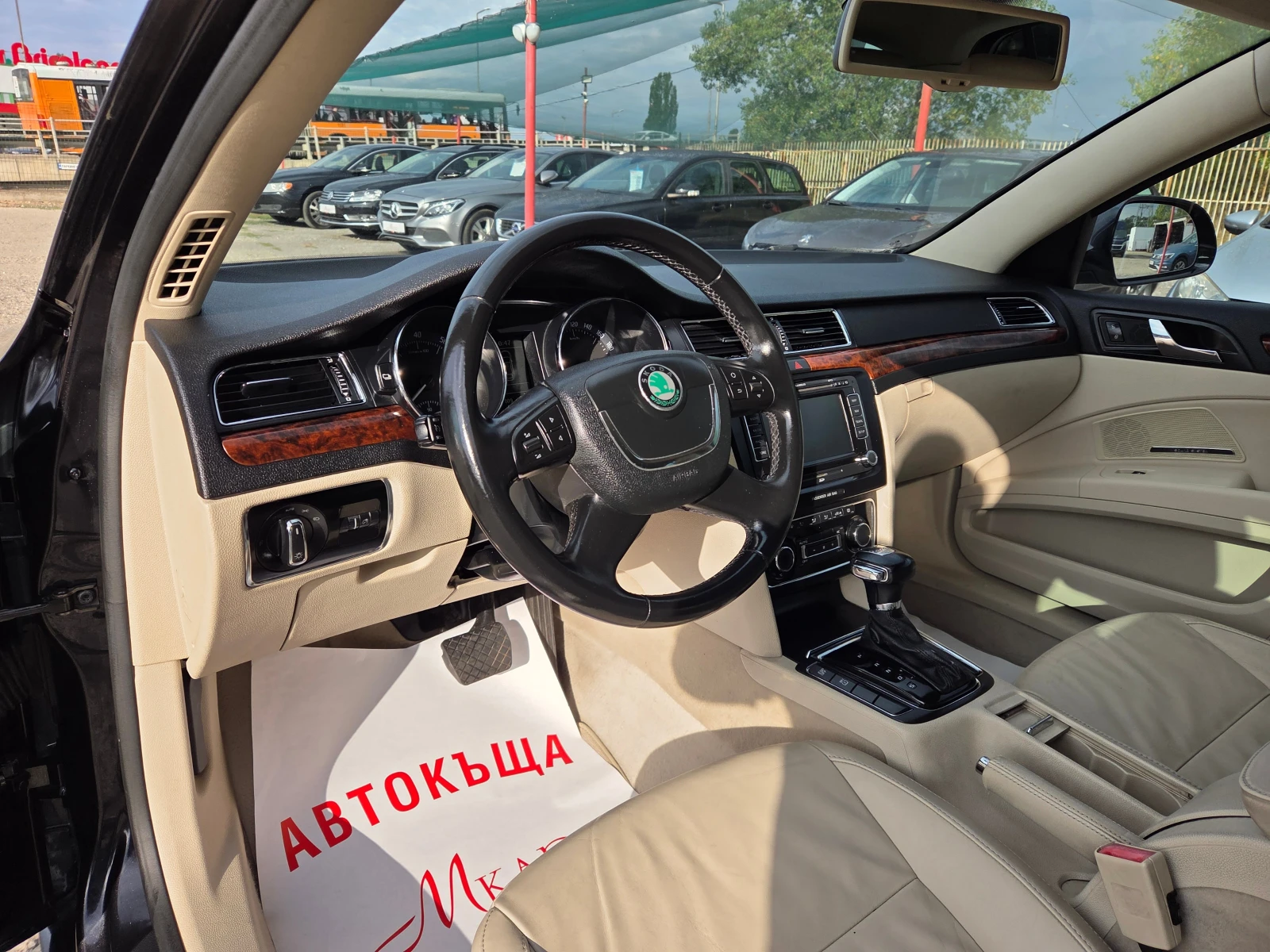 Skoda Superb 3.6/V6/4x4/DSG/NAVI - изображение 8