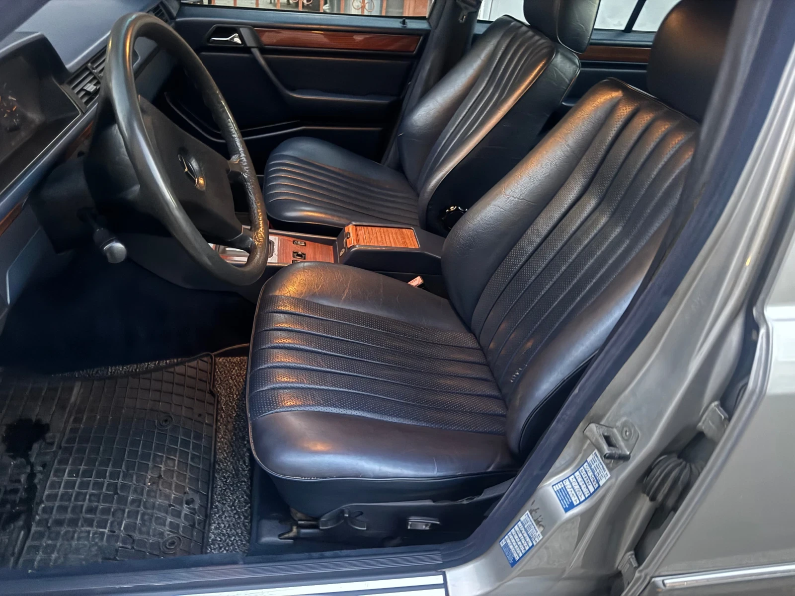 Mercedes-Benz E 300 300 TD!!!Първи собственик!!! - изображение 4