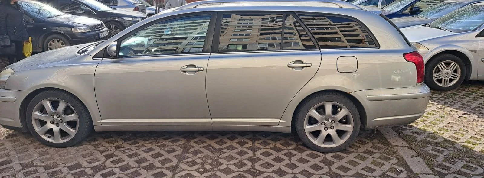 Toyota Avensis  - изображение 3