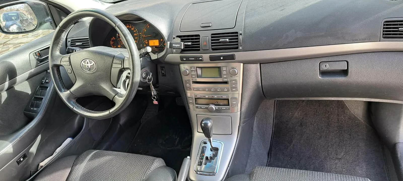 Toyota Avensis  - изображение 6