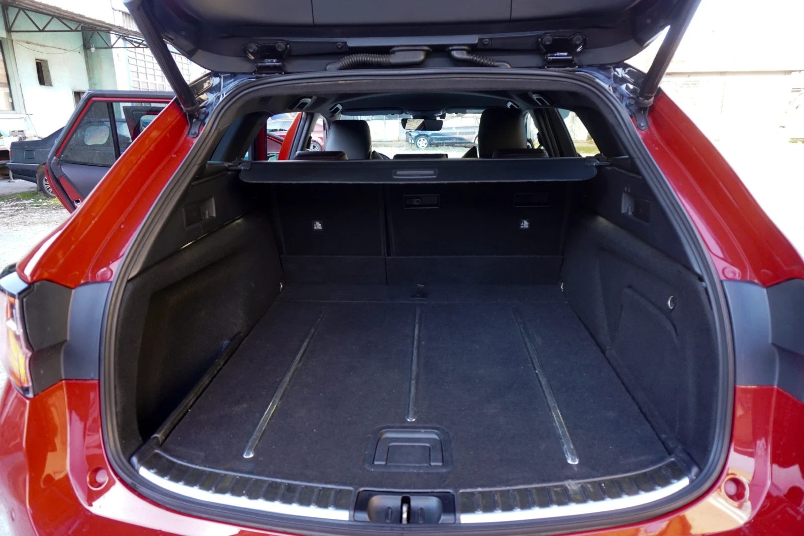 Toyota Corolla 2.0Hybrid/JBL/GR/�������� | Mobile.bg � ����������� 14