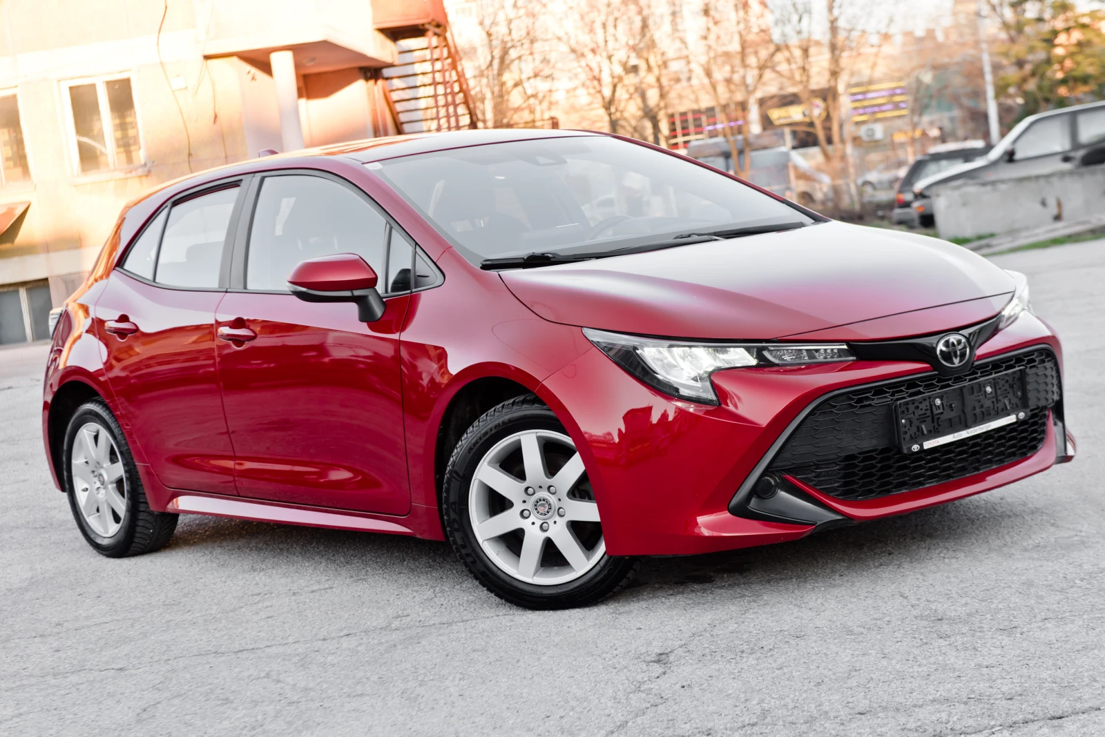 Toyota Corolla 1.2 D-4T-DRIVE MODE-DISTRONIC-LINE ASSIST-50ХИЛ.КМ