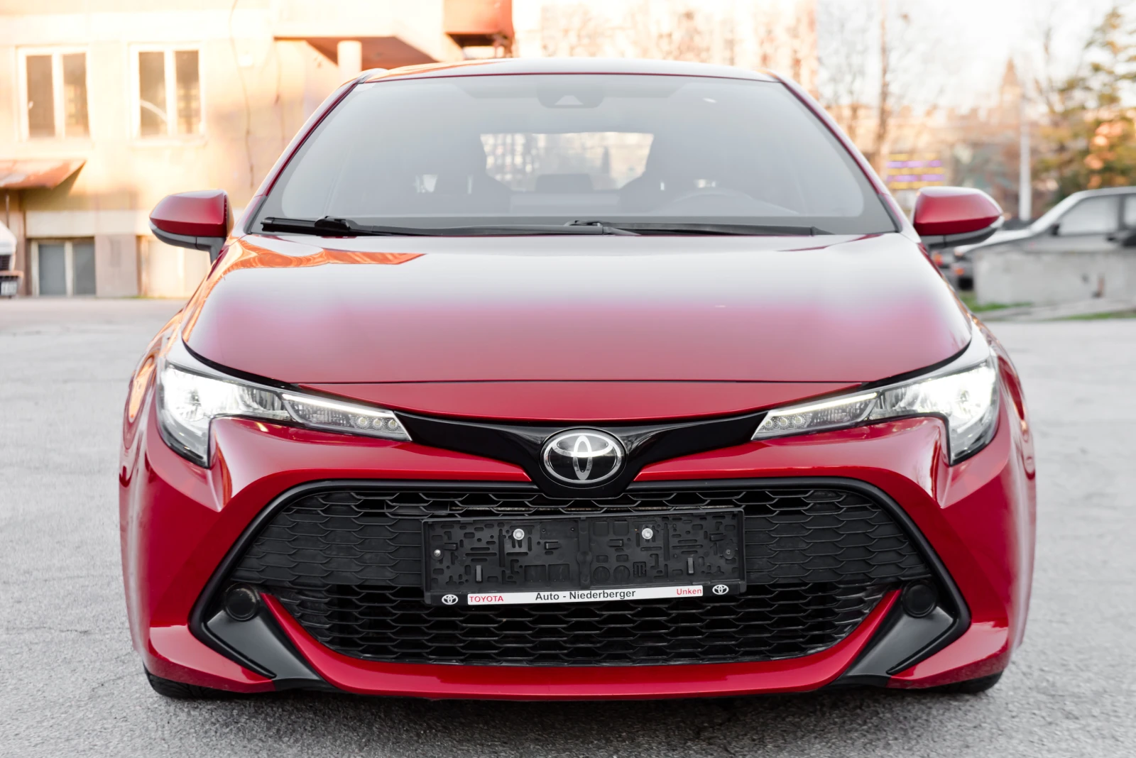 Toyota Corolla 1.2 D-4T-DRIVE MODE-DISTRONIC-LINE ASSIST-50ХИЛ.КМ - изображение 2