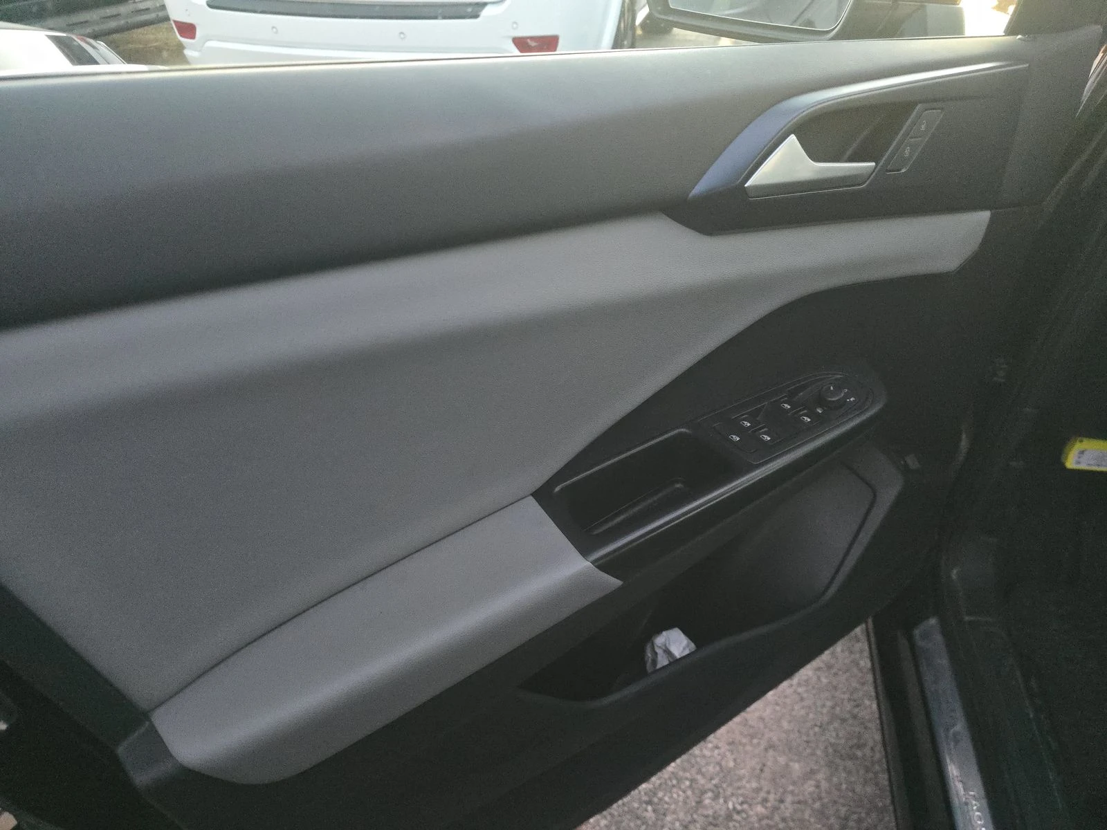 VW Taos SE, снимка 11 - Автомобили и джипове - 53826324