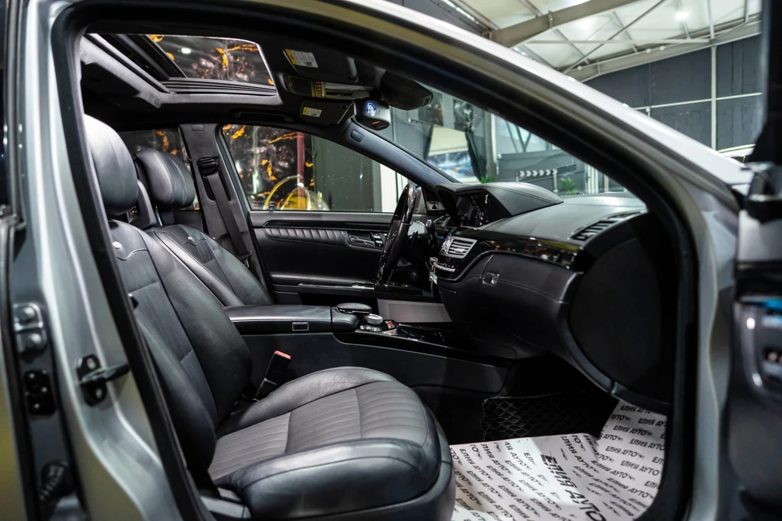 Mercedes-Benz S 550 4MATIC LONG FACELIFT ПАНО B&O 3XTV ЛИЗИНГ 100%, снимка 13 - Автомобили и джипове - 54204016