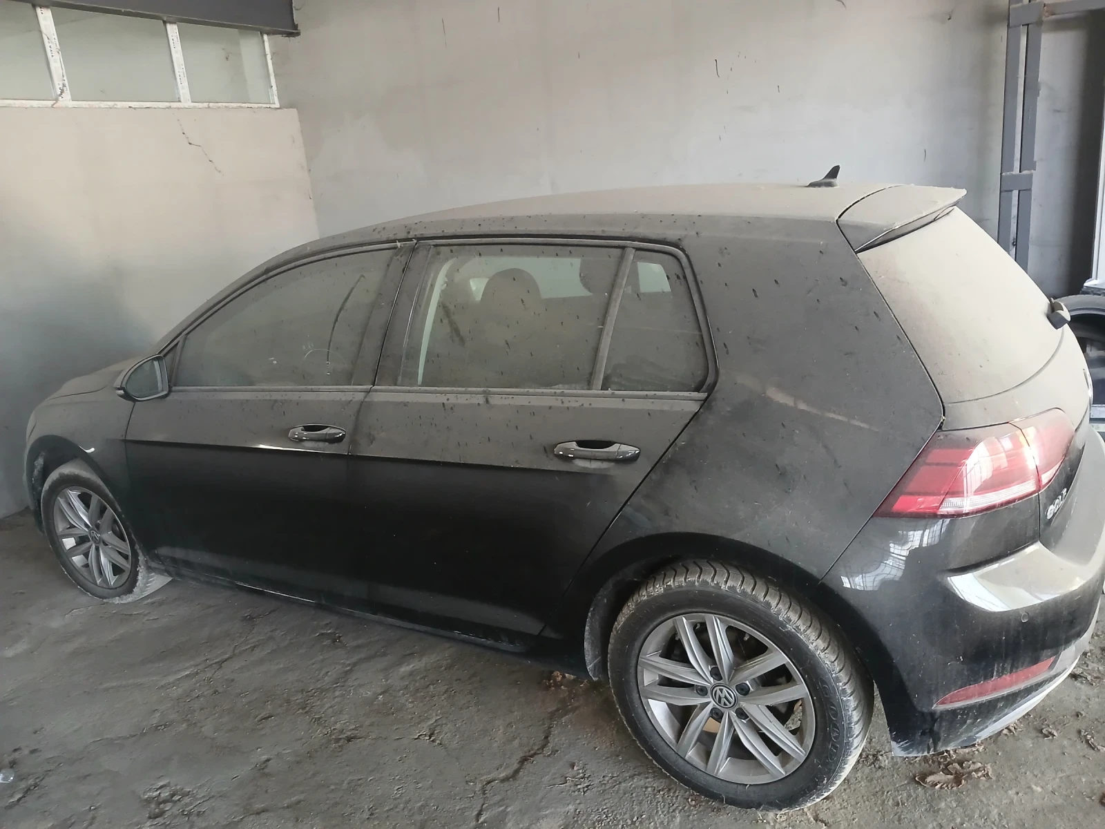 VW Golf