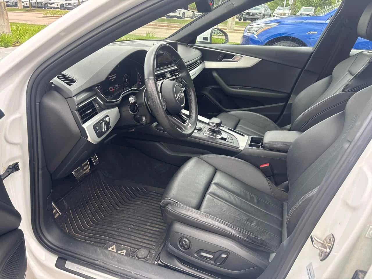 Audi A4 * Technik * CARFAX * БЕЗ ПЪРВОНАЧАЛНА ВНОСКА, снимка 5 - Автомобили и джипове - 55025740