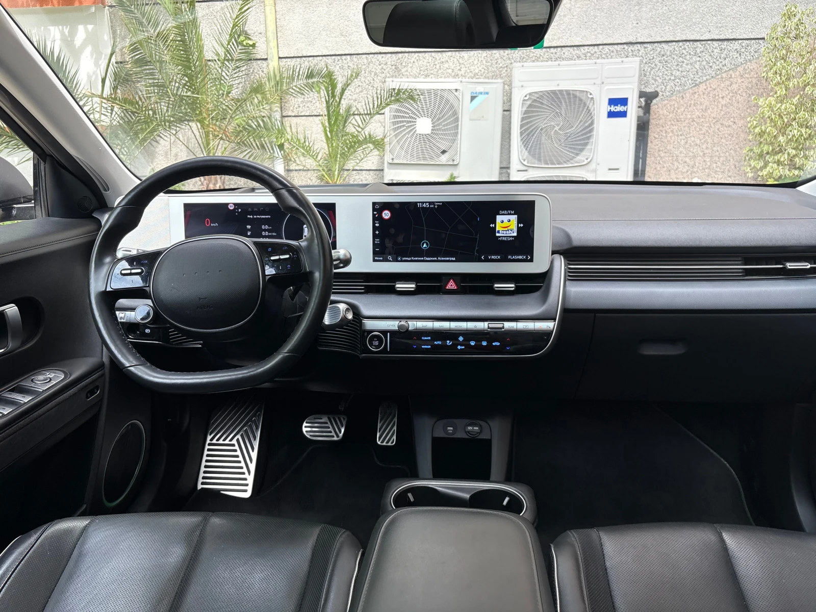 Hyundai Ioniq 5  77.4KW* 325H.P AWD ГАРАНЦИЯ, снимка 7 - Автомобили и джипове - 55026759