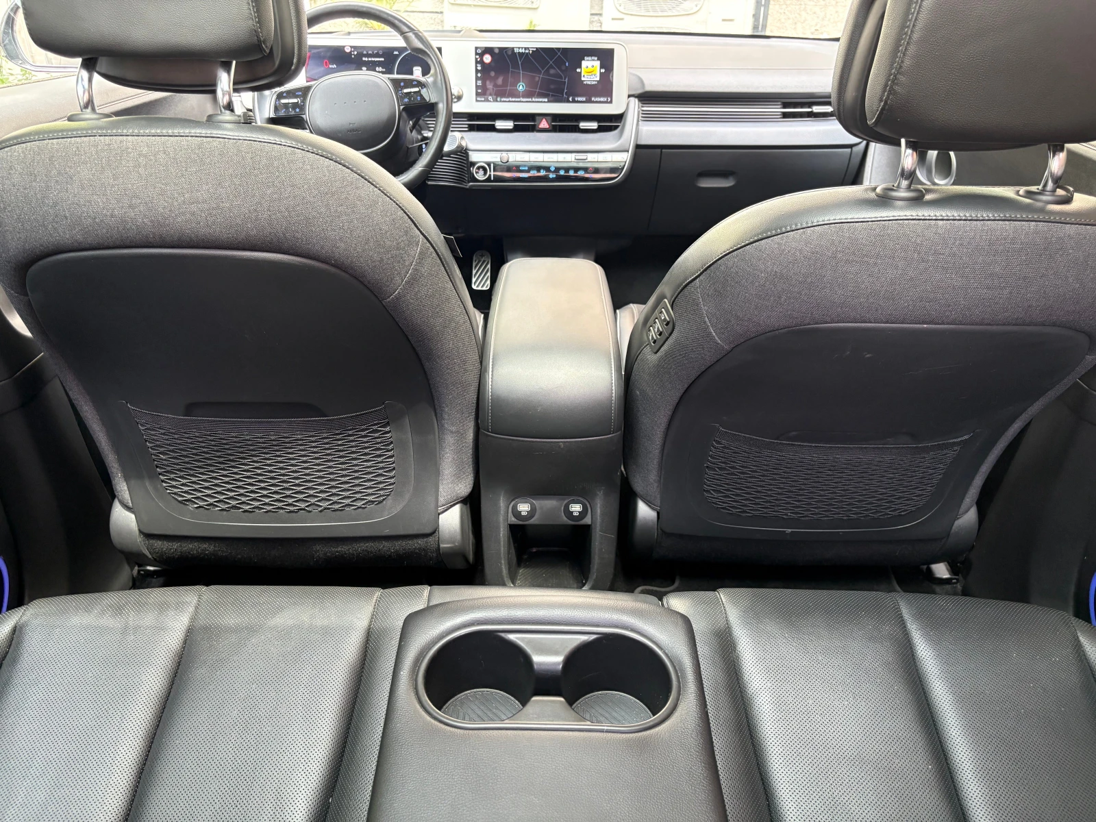 Hyundai Ioniq 5  77.4KW* 325H.P AWD ГАРАНЦИЯ, снимка 14 - Автомобили и джипове - 55026759