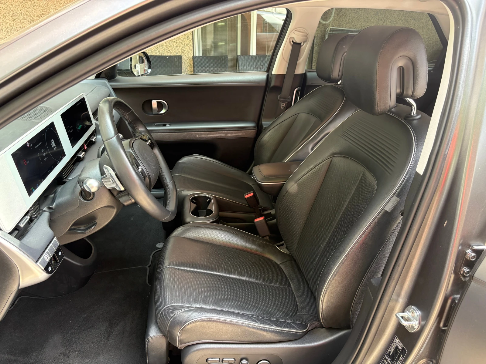 Hyundai Ioniq 5  77.4KW* 325H.P AWD ГАРАНЦИЯ, снимка 9 - Автомобили и джипове - 55026759
