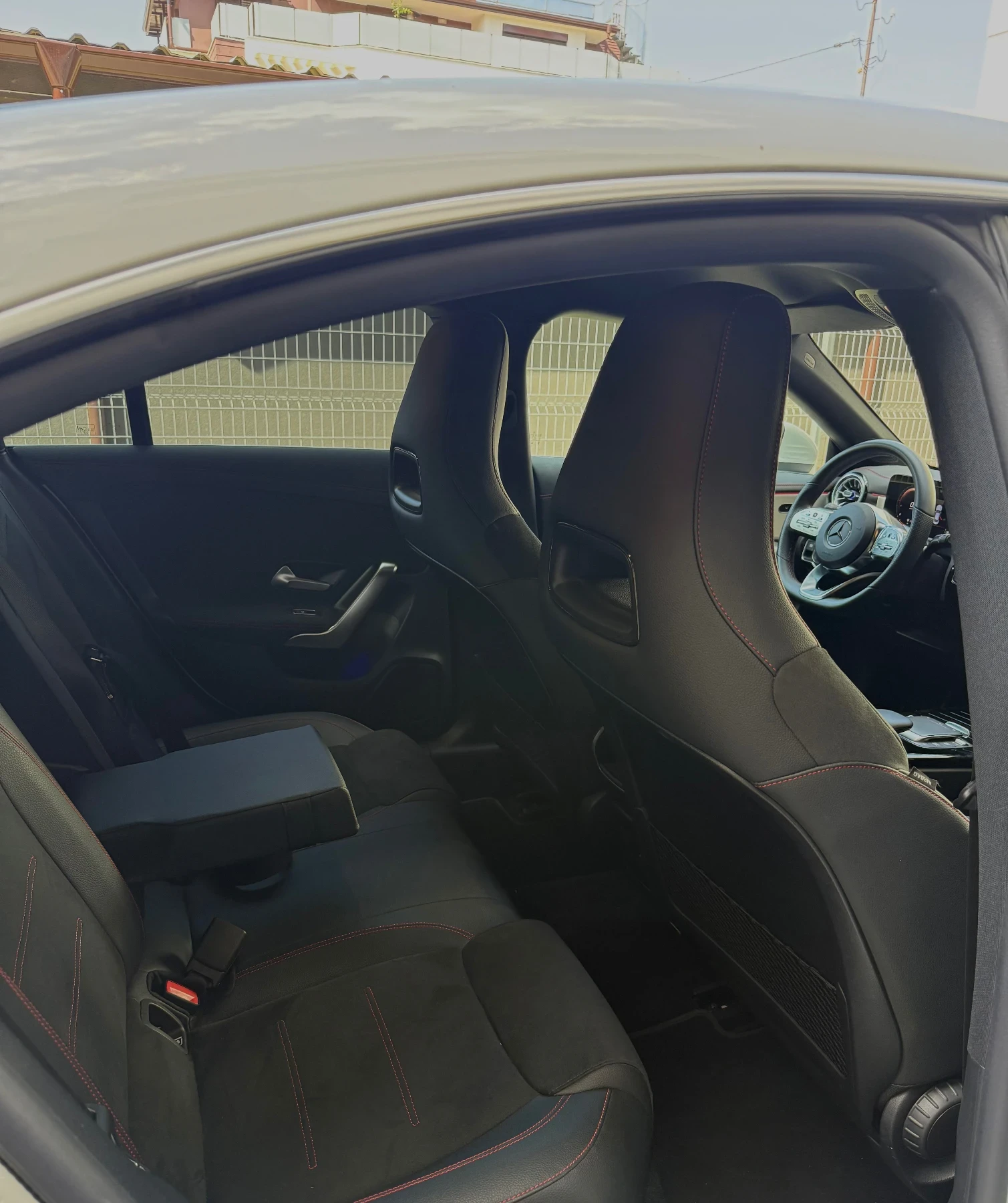 Mercedes-Benz C 200 AMG, снимка 9 - Автомобили и джипове - 55094417