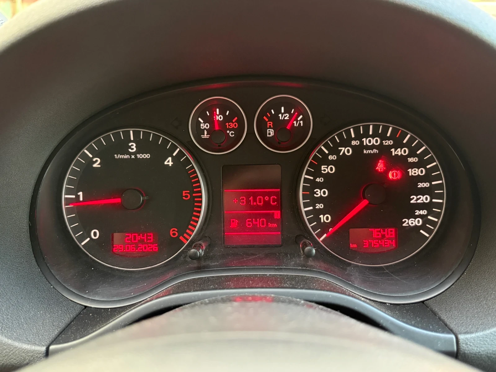 Audi A3 1.9tdi, снимка 8 - Автомобили и джипове - 55105536