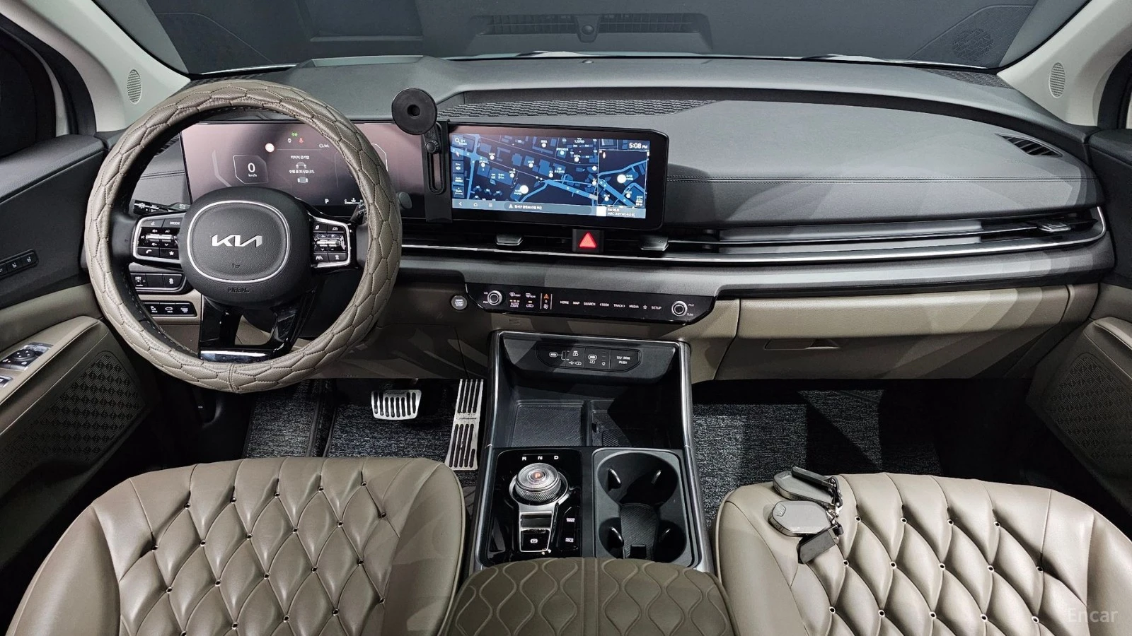 Kia Carnival Noblesse* ПОДГРЕВ* ОБДУХВАНЕ* ДИСТРОНИК* 360* , снимка 5 - Автомобили и джипове - 55513045