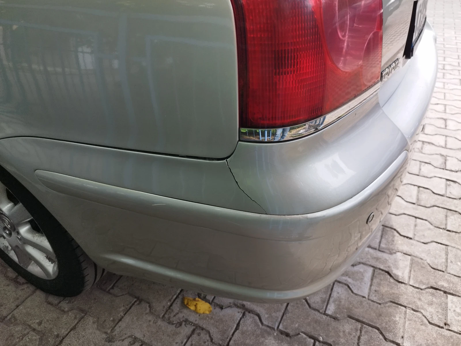 Toyota Avensis, снимка 9 - Автомобили и джипове - 56085178