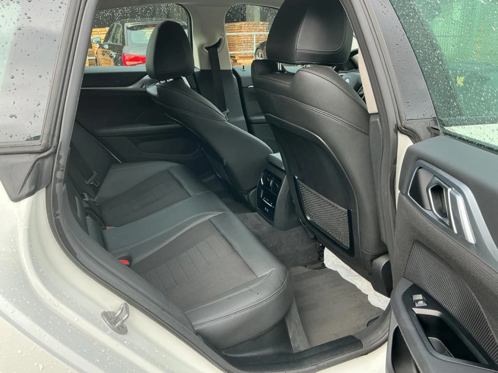 BMW i4 eDrive40e Leather LED Navi | Mobile.bg � ����������� 6